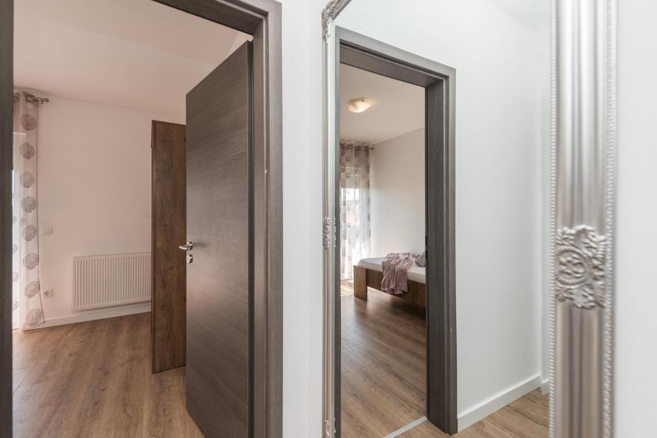 פריבלאקה Apartmani Dmarie מראה חיצוני תמונה